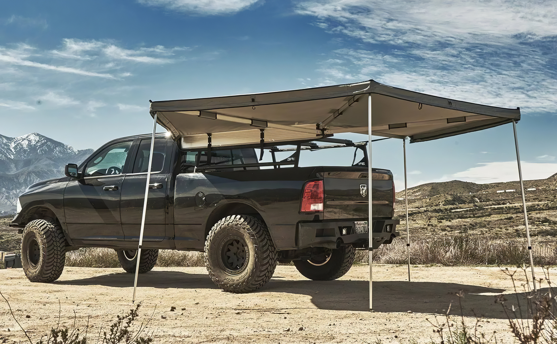 270°-awning-Single-arm-gallery1-1